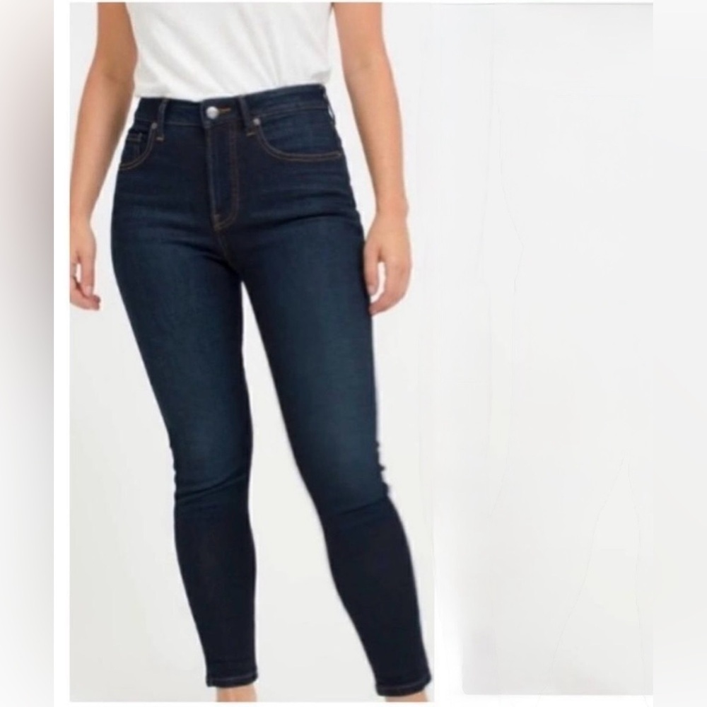 ~Everlane Curvy High Rise Skinny Jeans